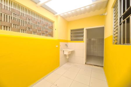Casa para alugar com 38m², 1 quarto e sem vagaÁrea de Serviço