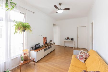 Sala de apartamento para alugar com 2 quartos, 78m² em Praça da Bandeira, Rio de Janeiro