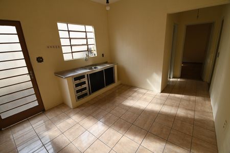 Casa à venda com 160m², 3 quartos e 6 vagasCozinha