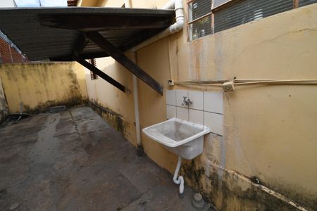 Casa à venda com 160m², 3 quartos e 6 vagasÁrea de Serviço