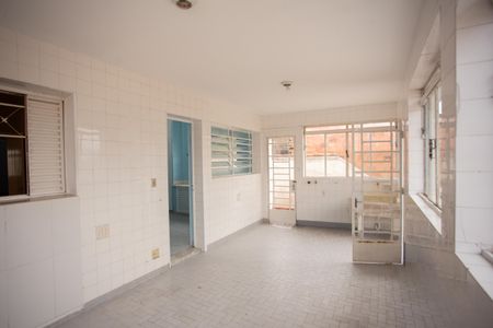 Casa à venda com 950m², 3 quartos e 1 vaga Casa à venda com 950m², 3 quartos e 1 vagaÁrea de Serviço