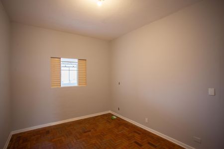 Casa à venda com 950m², 3 quartos e 1 vaga Casa à venda com 950m², 3 quartos e 1 vagaQuarto 3