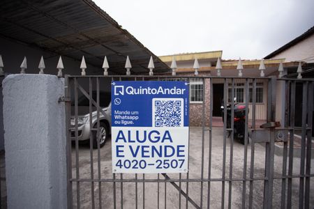 Casa à venda com 950m², 3 quartos e 1 vaga Casa à venda com 950m², 3 quartos e 1 vagaPlaquinha