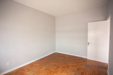 Casa à venda com 950m², 3 quartos e 1 vaga Casa à venda com 950m², 3 quartos e 1 vagaQuarto 1