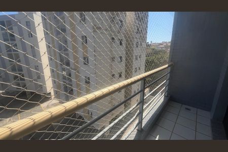 Apartamento para alugar com 75m², 2 quartos e 1 vaga Apartamento para alugar com 75m², 2 quartos e 1 vagaSacada