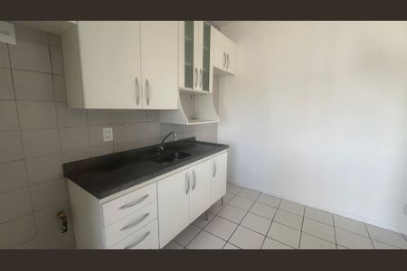 Apartamento para alugar com 75m², 2 quartos e 1 vaga Apartamento para alugar com 75m², 2 quartos e 1 vagaCozinha