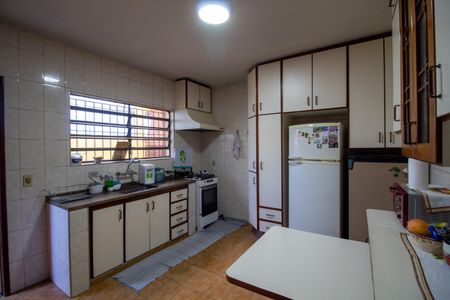 Casa à venda com 139m², 3 quartos e 1 vaga Casa à venda com 139m², 3 quartos e 1 vagaCozinha