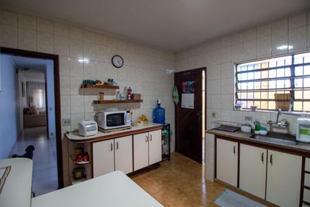 Casa à venda com 139m², 3 quartos e 1 vaga Casa à venda com 139m², 3 quartos e 1 vagaCozinha