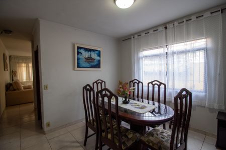 Casa à venda com 139m², 3 quartos e 1 vaga Casa à venda com 139m², 3 quartos e 1 vagaSala de Jantar