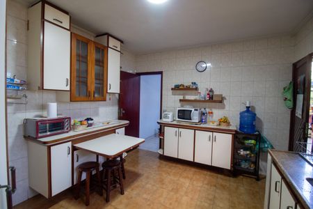 Casa à venda com 139m², 3 quartos e 1 vaga Casa à venda com 139m², 3 quartos e 1 vagaCozinha