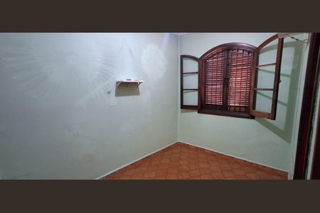 Casa à venda com 450m², 5 quartos e 4 vagasSuíte 4