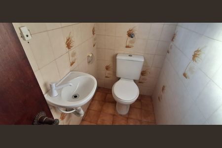 Casa à venda com 450m², 5 quartos e 4 vagasBanheiro salão