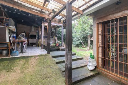 Casa à venda com 198m², 4 quartos e 2 vagasQuintal