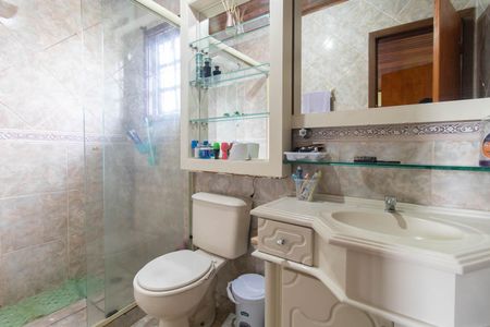 Casa à venda com 198m², 4 quartos e 2 vagasBanheiro da Suíte