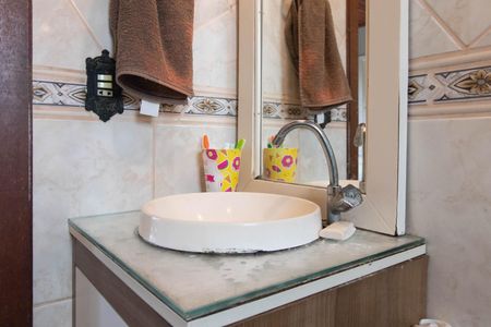 Casa à venda com 198m², 4 quartos e 2 vagasBanheiro Social