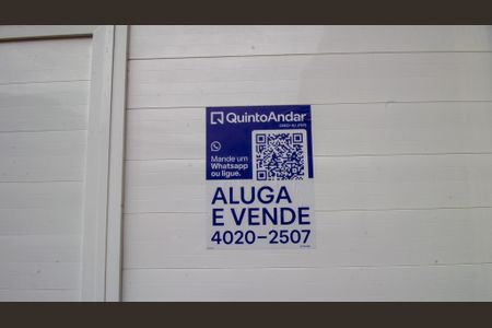 Casa à venda com 180m², 3 quartos e 1 vagaFachada