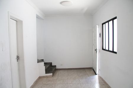Casa à venda com 109m², 3 quartos e 2 vagasSala