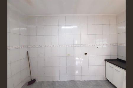 Casa à venda com 109m², 3 quartos e 2 vagasCozinha