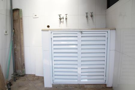 Casa à venda com 109m², 3 quartos e 2 vagasÁrea de Serviço