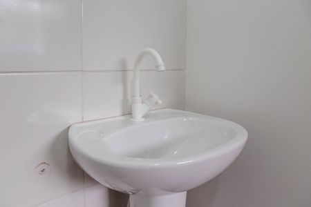 Banheiro de casa para alugar com 1 quarto, 50m² em Jardim Paraventi, Guarulhos