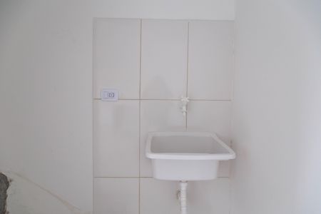 Casa para alugar com 50m², 1 quarto e sem vagaÁrea de Serviço