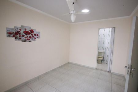 Casa de condomínio para alugar com 300m², 3 quartos e 2 vagasQuarto Suíte 2