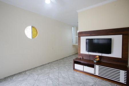 Sala de casa de condomínio para alugar com 3 quartos, 300m² em Taquara, Rio de Janeiro