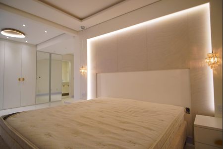 Apartamento para alugar com 200m², 3 quartos e 3 vagas Apartamento para alugar com 200m², 3 quartos e 3 vagasSuite 1