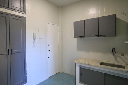 Apartamento para alugar com 110m², 3 quartos e 1 vagaCozinha