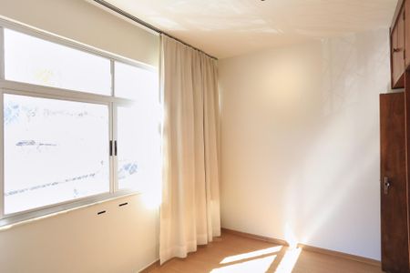 Apartamento para alugar com 110m², 3 quartos e 1 vagaSuíte