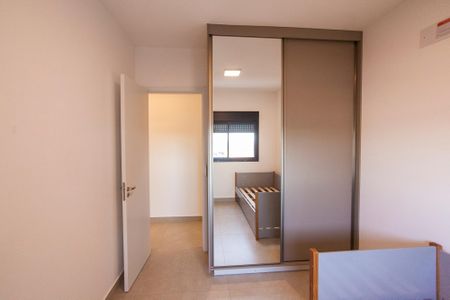 Apartamento para alugar com 105m², 3 quartos e 2 vagasQuarto 2