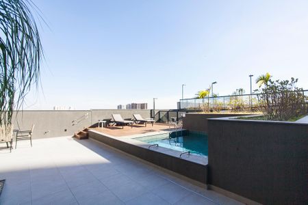 Apartamento para alugar com 105m², 3 quartos e 2 vagasÁrea Comum - Piscina