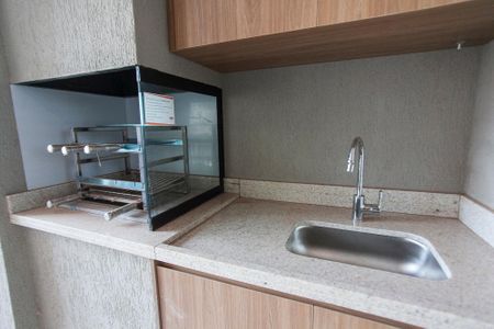 Apartamento para alugar com 105m², 3 quartos e 2 vagasVaranda