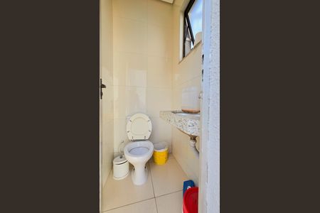 Casa à venda com 217m², 4 quartos e 3 vagas Casa à venda com 217m², 4 quartos e 3 vagasÁrea Externa