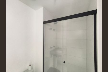 Banheiro de kitnet/studio à venda com 1 quarto, 26m² em Vila Mariana, São Paulo