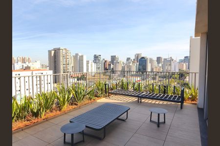 Studio à venda com 26m², 1 quarto e sem vaga Studio à venda com 26m², 1 quarto e sem vagaTerraço