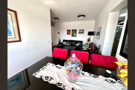 Sala de apartamento à venda com 3 quartos, 70m² em Vila Leonor, Guarulhos