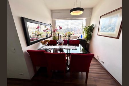 Apartamento à venda com 70m², 3 quartos e 1 vagaSala