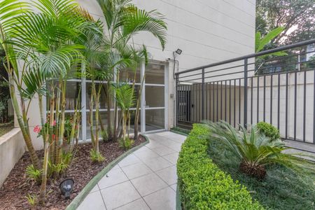 Apartamento à venda com 67m², 2 quartos e 1 vaga Apartamento à venda com 67m², 2 quartos e 1 vagaEntrada