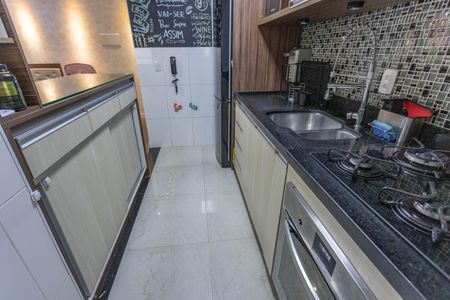 Apartamento à venda com 67m², 2 quartos e 1 vaga Apartamento à venda com 67m², 2 quartos e 1 vagaCozinha