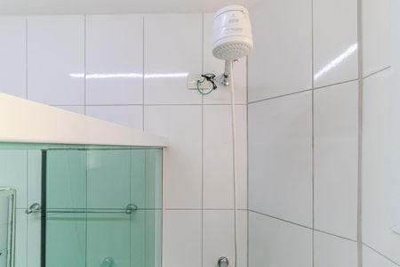 Banheiro Social de apartamento para alugar com 1 quarto, 32m² em República, São Paulo