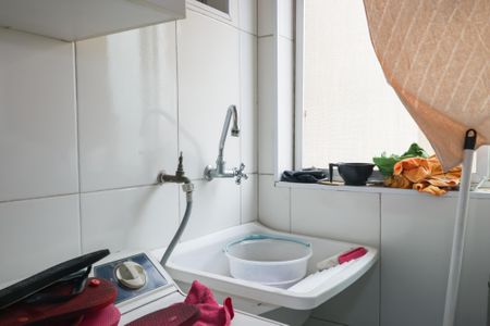 Apartamento para alugar com 55m², 3 quartos e 1 vagaÁrea de Serviço