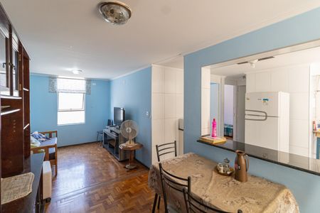 Sala de apartamento para alugar com 2 quartos, 62m² em Conjunto Residencial Jose Boni, São Paulo