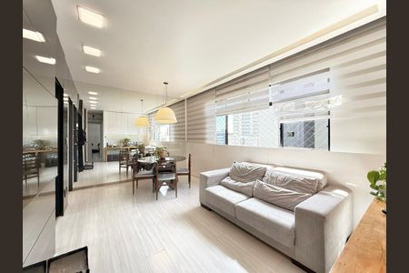 Sala de apartamento à venda com 2 quartos, 88m² em Santo Agostinho, Belo Horizonte