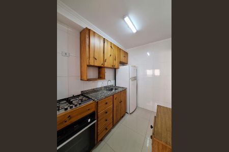 Apartamento à venda com 65m², 3 quartos e 2 vagasCozinha