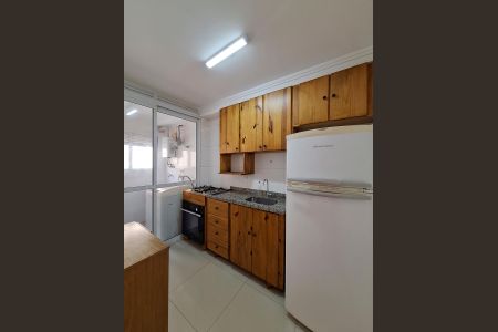 Apartamento à venda com 65m², 3 quartos e 2 vagasCozinha