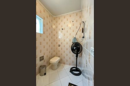 Casa à venda com 354m², 4 quartos e 4 vagas Casa à venda com 354m², 4 quartos e 4 vagasBanheiro da Suíte