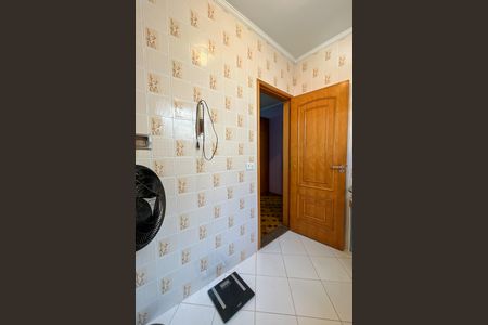 Casa à venda com 354m², 4 quartos e 4 vagas Casa à venda com 354m², 4 quartos e 4 vagasBanheiro da Suíte