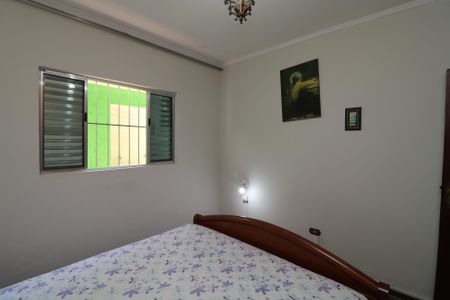 Casa à venda com 224m², 3 quartos e 4 vagasQuarto 2