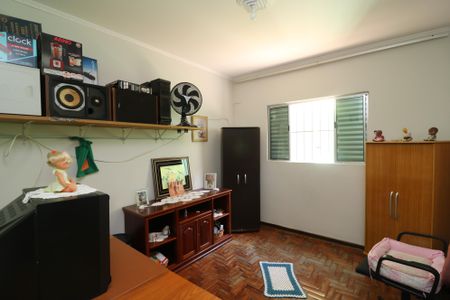 Casa à venda com 224m², 3 quartos e 4 vagasQuarto 1